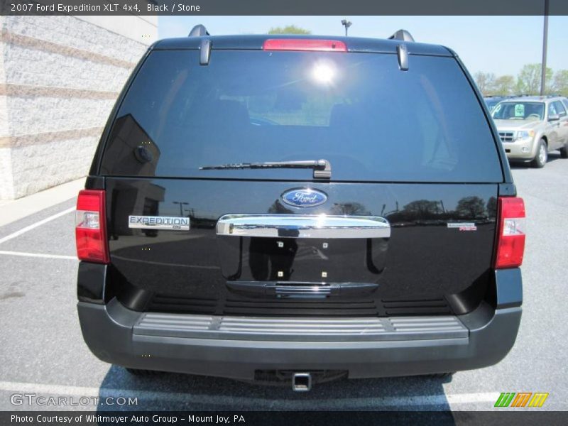 Black / Stone 2007 Ford Expedition XLT 4x4
