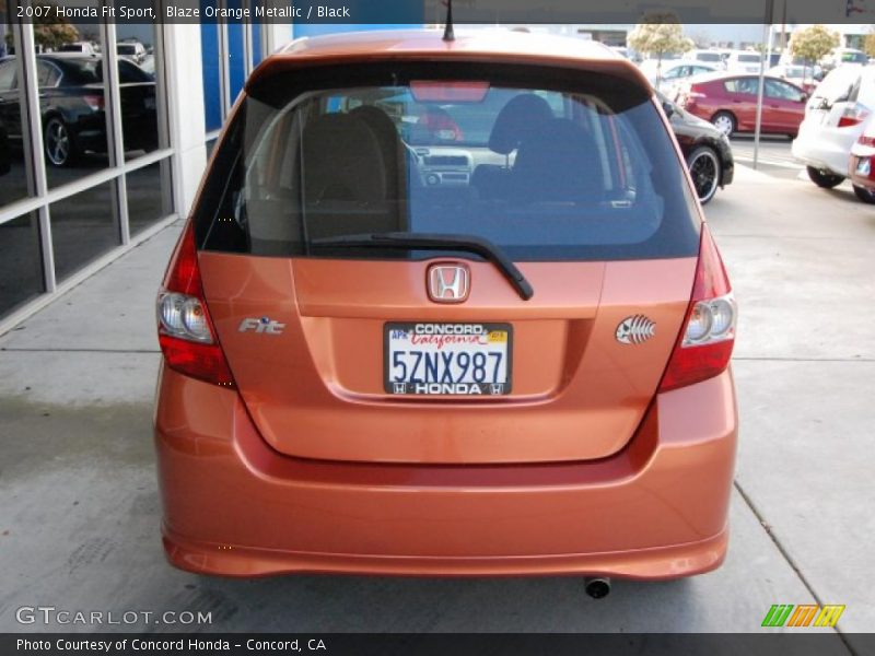 Blaze Orange Metallic / Black 2007 Honda Fit Sport