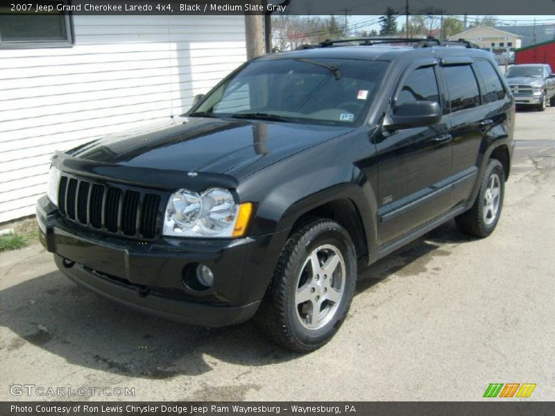 Black / Medium Slate Gray 2007 Jeep Grand Cherokee Laredo 4x4