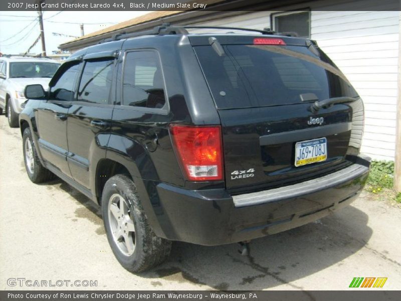 Black / Medium Slate Gray 2007 Jeep Grand Cherokee Laredo 4x4