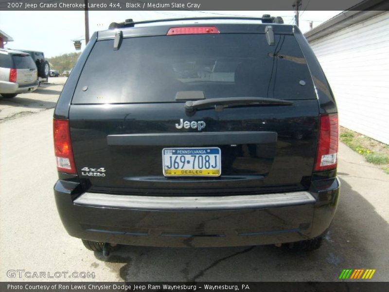 Black / Medium Slate Gray 2007 Jeep Grand Cherokee Laredo 4x4