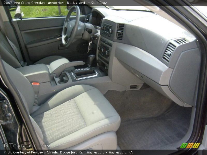 Black / Medium Slate Gray 2007 Jeep Grand Cherokee Laredo 4x4