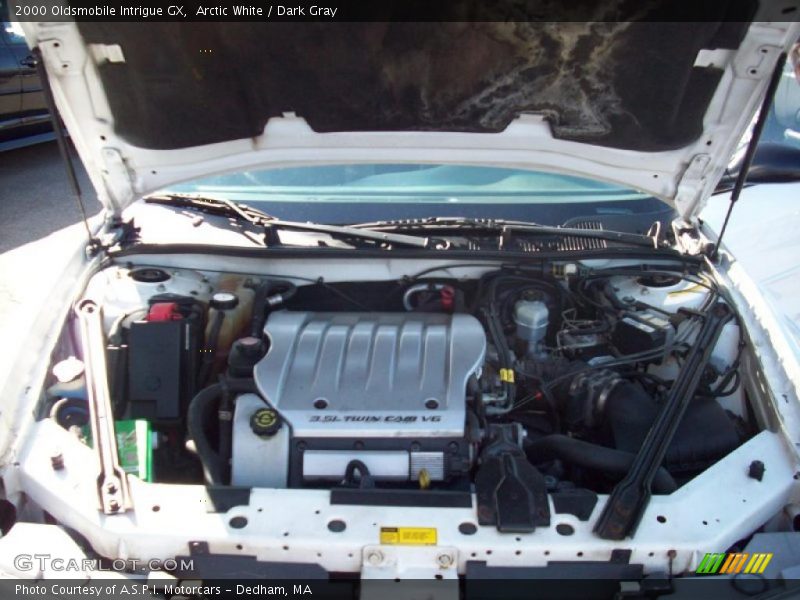 Arctic White / Dark Gray 2000 Oldsmobile Intrigue GX