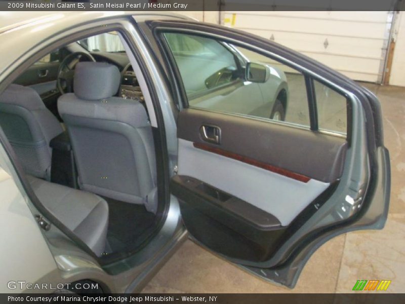 Satin Meisai Pearl / Medium Gray 2009 Mitsubishi Galant ES