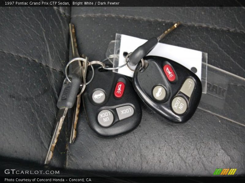 Bright White / Dark Pewter 1997 Pontiac Grand Prix GTP Sedan