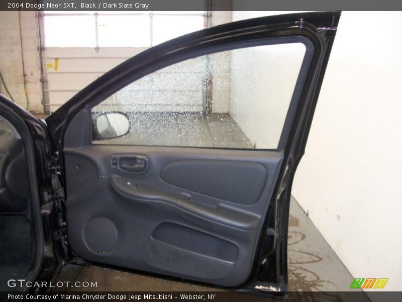 Black / Dark Slate Gray 2004 Dodge Neon SXT