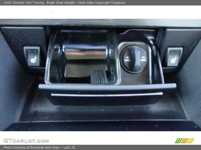 Bright Silver Metallic / Dark Slate Gray/Light Graystone 2005 Chrysler 300 Touring