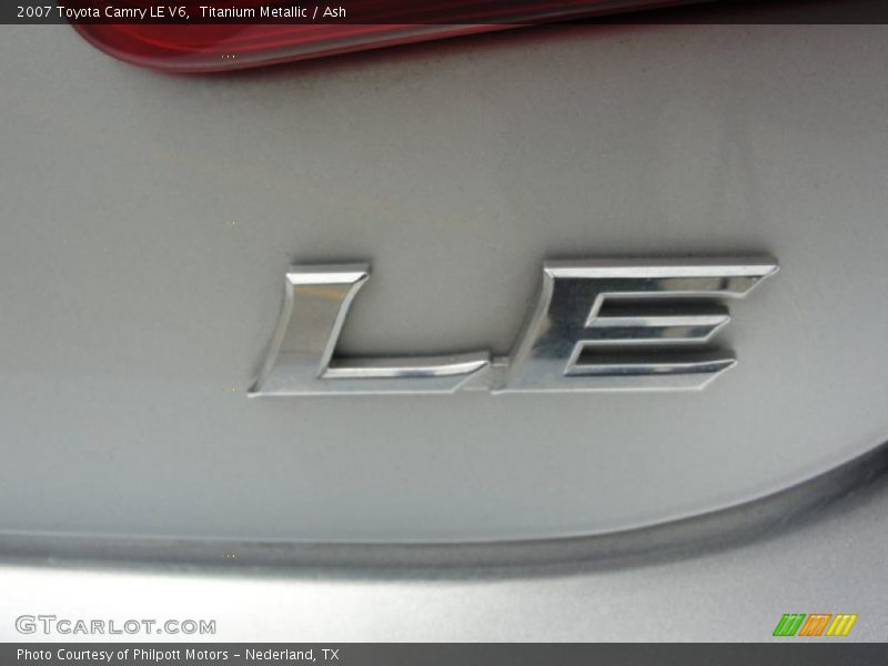 Titanium Metallic / Ash 2007 Toyota Camry LE V6
