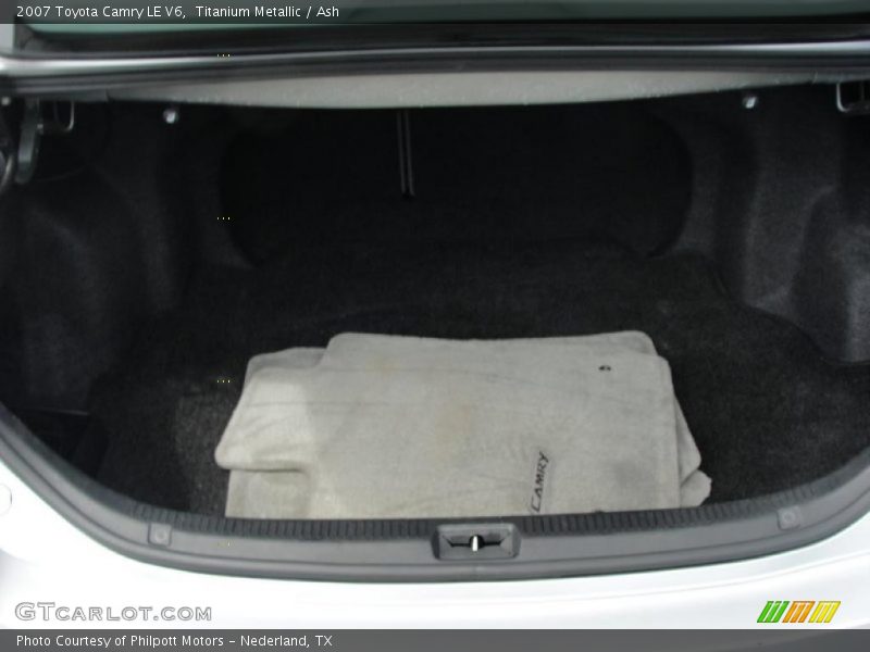 Titanium Metallic / Ash 2007 Toyota Camry LE V6