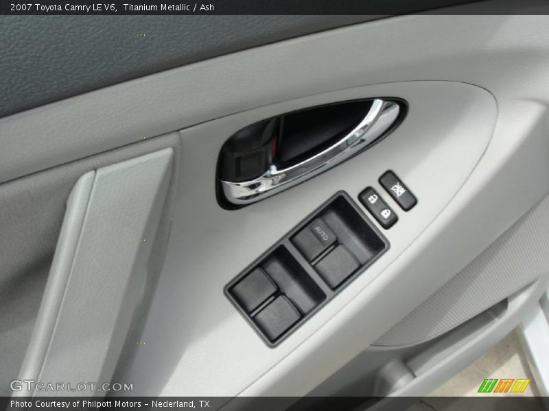 Titanium Metallic / Ash 2007 Toyota Camry LE V6