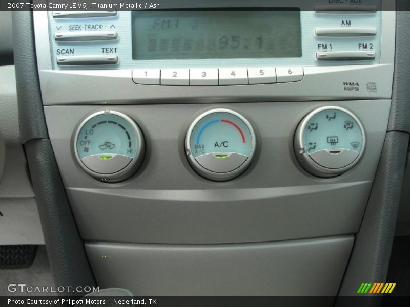 Titanium Metallic / Ash 2007 Toyota Camry LE V6
