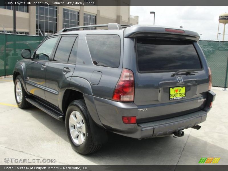 Galactic Gray Mica / Stone 2005 Toyota 4Runner SR5