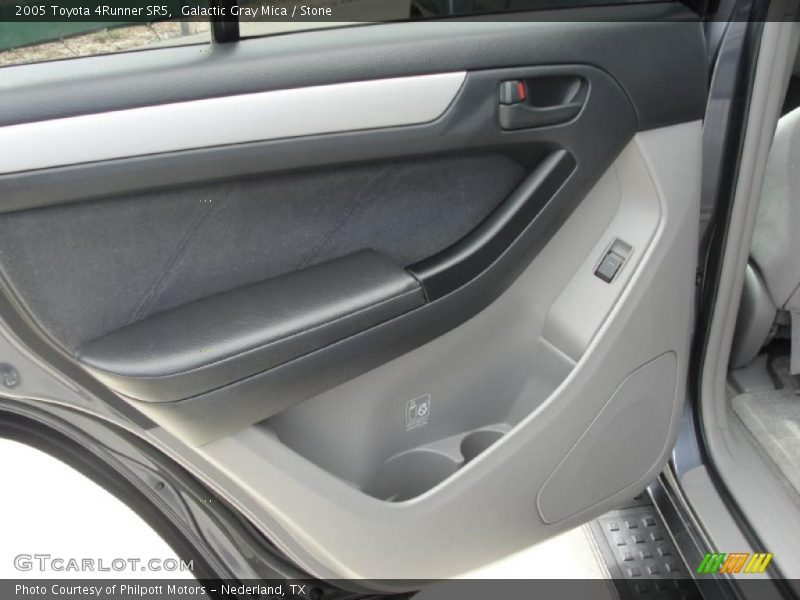 Galactic Gray Mica / Stone 2005 Toyota 4Runner SR5