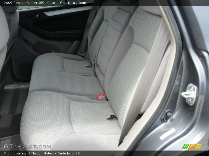 Galactic Gray Mica / Stone 2005 Toyota 4Runner SR5