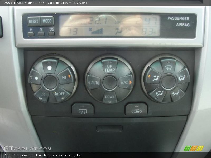 Galactic Gray Mica / Stone 2005 Toyota 4Runner SR5