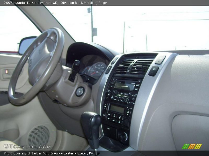 Obsidian Black Metallic / Beige 2007 Hyundai Tucson Limited 4WD