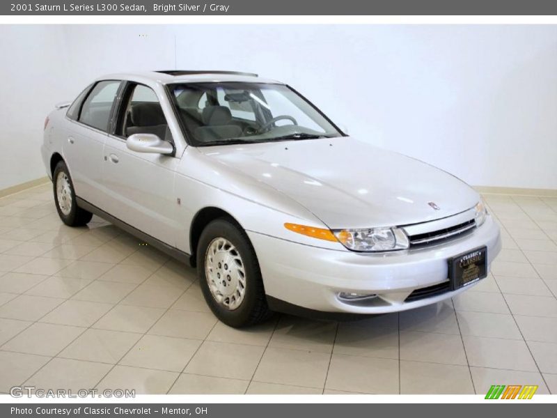 Bright Silver / Gray 2001 Saturn L Series L300 Sedan