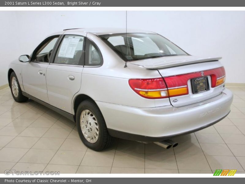 Bright Silver / Gray 2001 Saturn L Series L300 Sedan