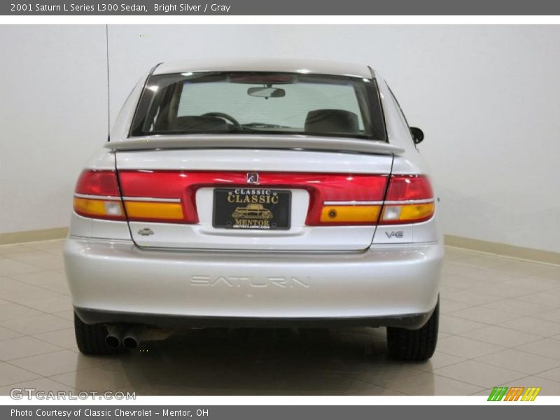 Bright Silver / Gray 2001 Saturn L Series L300 Sedan