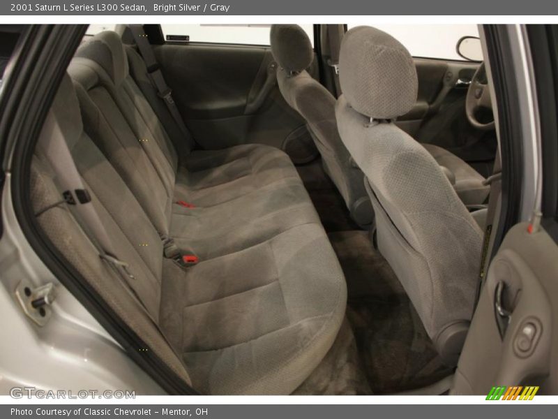 Bright Silver / Gray 2001 Saturn L Series L300 Sedan