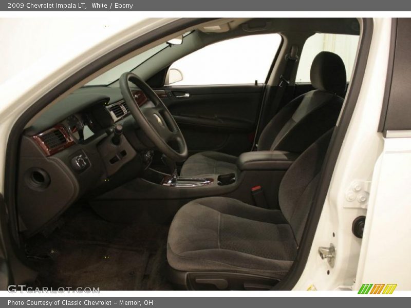White / Ebony 2009 Chevrolet Impala LT