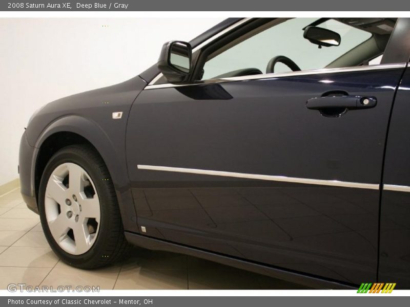 Deep Blue / Gray 2008 Saturn Aura XE