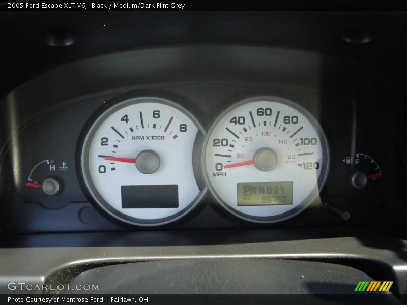 Black / Medium/Dark Flint Grey 2005 Ford Escape XLT V6
