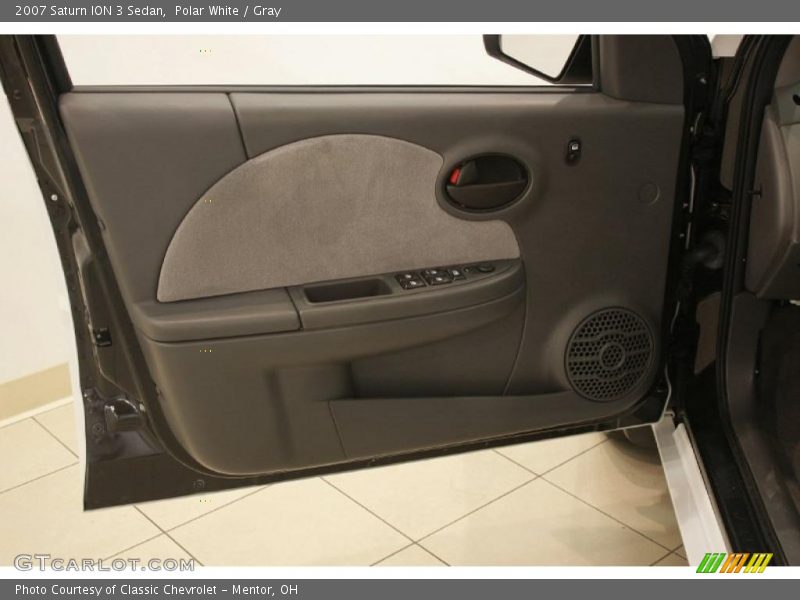 Polar White / Gray 2007 Saturn ION 3 Sedan
