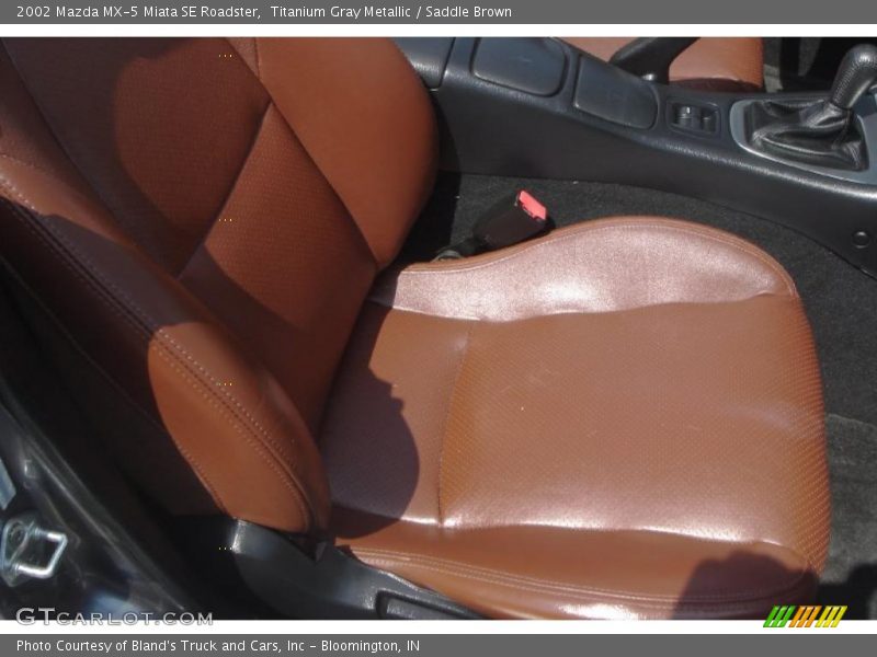 Titanium Gray Metallic / Saddle Brown 2002 Mazda MX-5 Miata SE Roadster