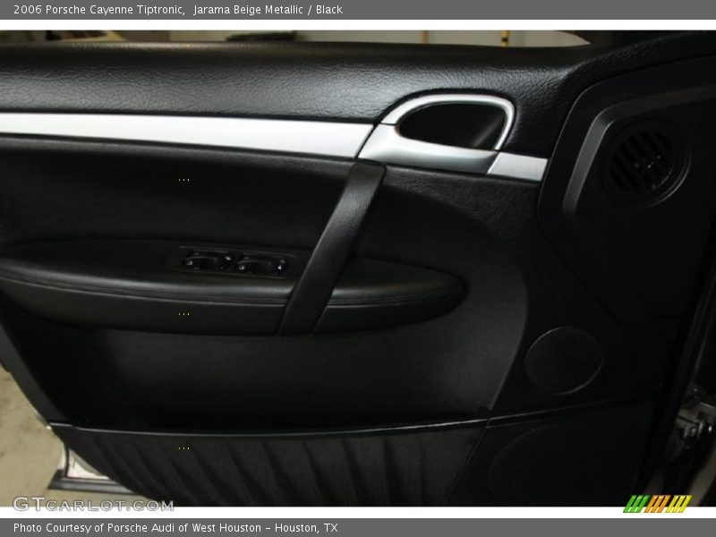 Jarama Beige Metallic / Black 2006 Porsche Cayenne Tiptronic