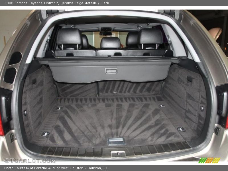 Jarama Beige Metallic / Black 2006 Porsche Cayenne Tiptronic