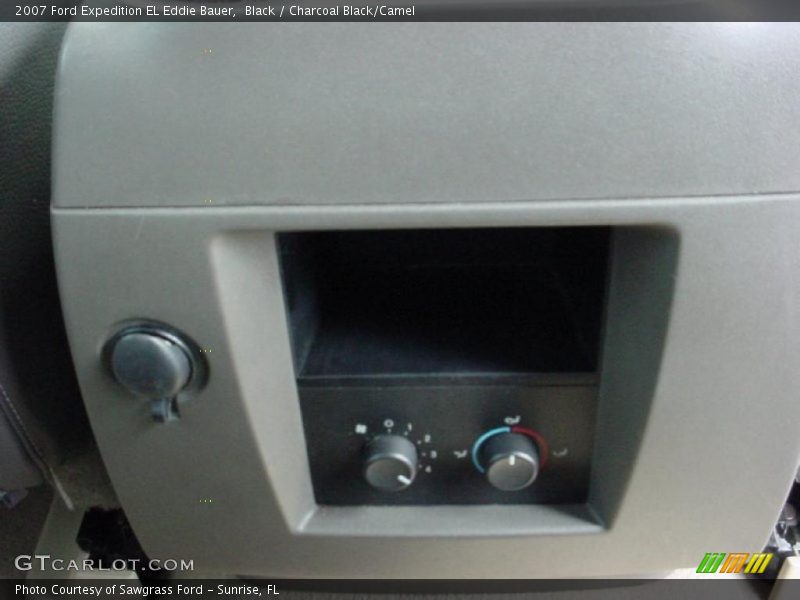 Black / Charcoal Black/Camel 2007 Ford Expedition EL Eddie Bauer