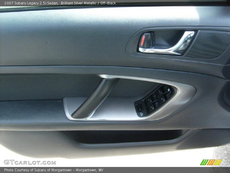Brilliant Silver Metallic / Off-Black 2007 Subaru Legacy 2.5i Sedan