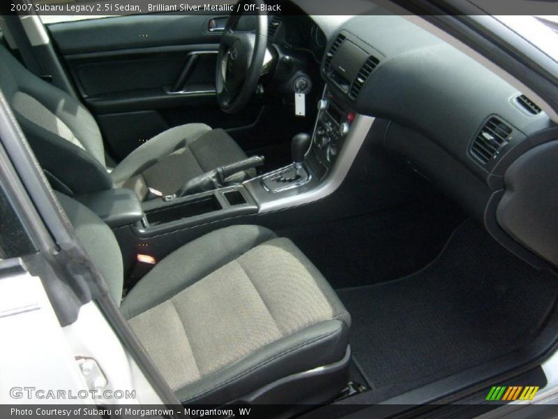 Brilliant Silver Metallic / Off-Black 2007 Subaru Legacy 2.5i Sedan