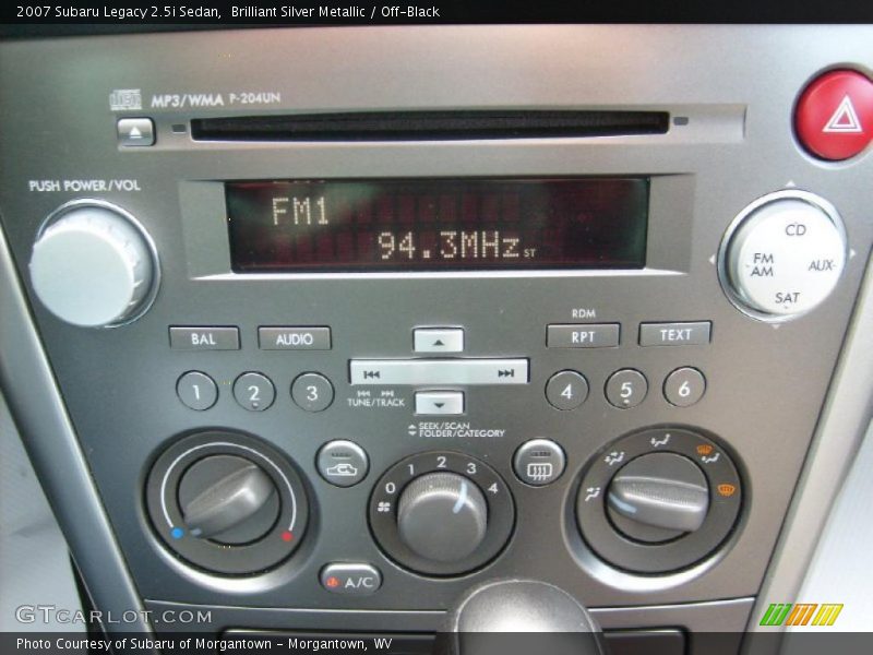 Brilliant Silver Metallic / Off-Black 2007 Subaru Legacy 2.5i Sedan