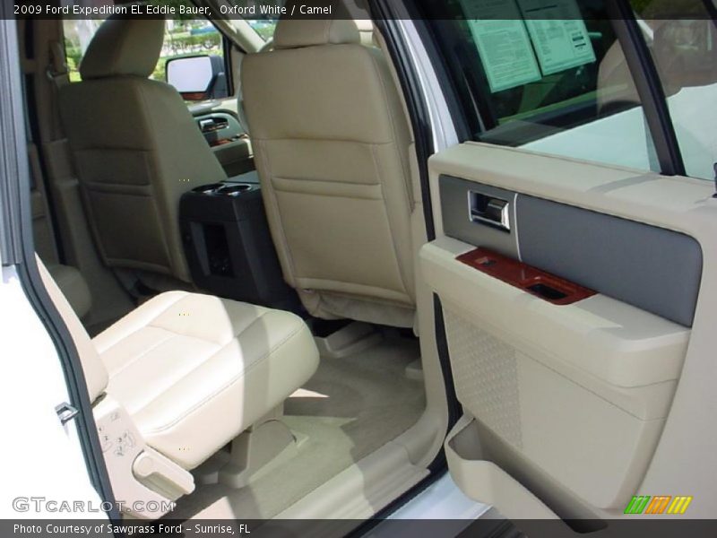 Oxford White / Camel 2009 Ford Expedition EL Eddie Bauer