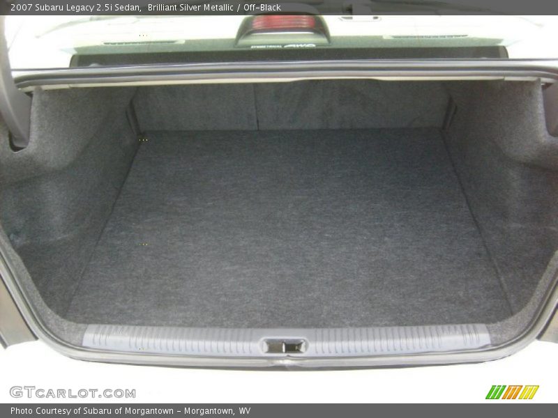 Brilliant Silver Metallic / Off-Black 2007 Subaru Legacy 2.5i Sedan