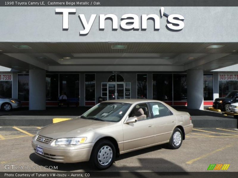 Cashmere Beige Metallic / Oak 1998 Toyota Camry LE