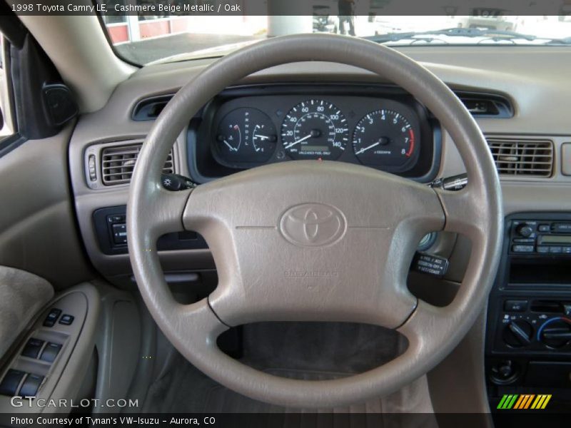 Cashmere Beige Metallic / Oak 1998 Toyota Camry LE