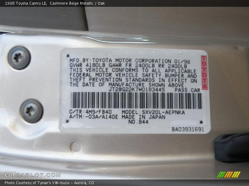 Cashmere Beige Metallic / Oak 1998 Toyota Camry LE