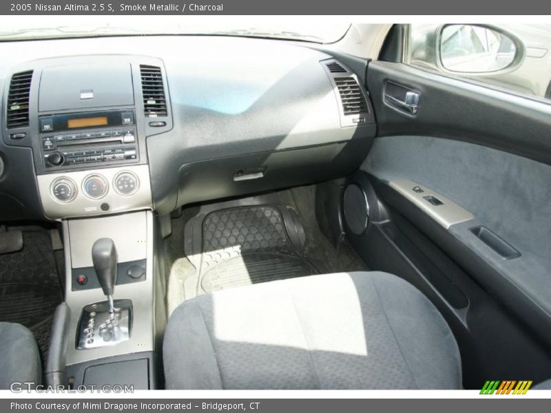 Smoke Metallic / Charcoal 2005 Nissan Altima 2.5 S