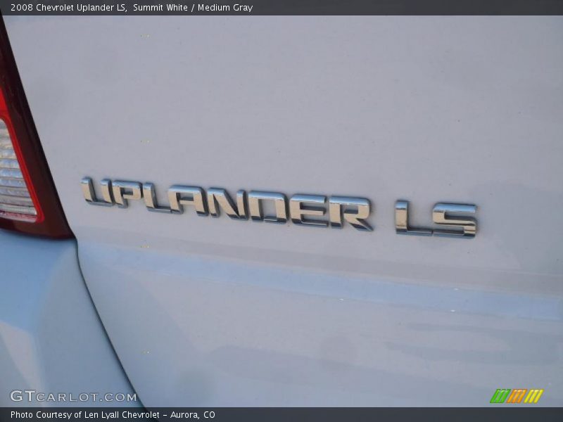 Summit White / Medium Gray 2008 Chevrolet Uplander LS
