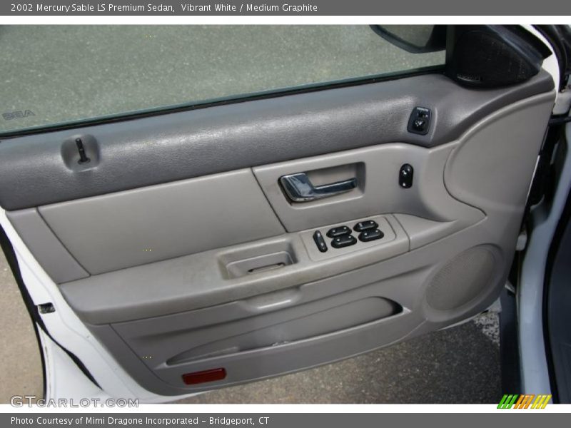 Vibrant White / Medium Graphite 2002 Mercury Sable LS Premium Sedan
