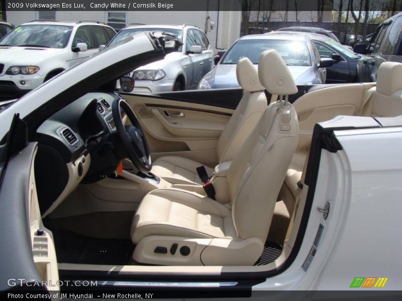 Candy White / Cornsilk Beige 2009 Volkswagen Eos Lux