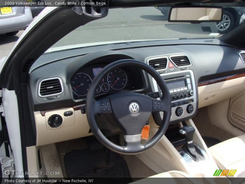 Candy White / Cornsilk Beige 2009 Volkswagen Eos Lux
