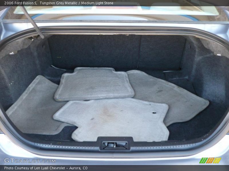 Tungsten Grey Metallic / Medium Light Stone 2006 Ford Fusion S