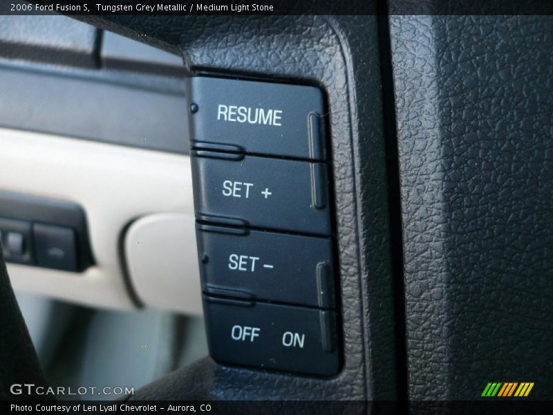 Tungsten Grey Metallic / Medium Light Stone 2006 Ford Fusion S