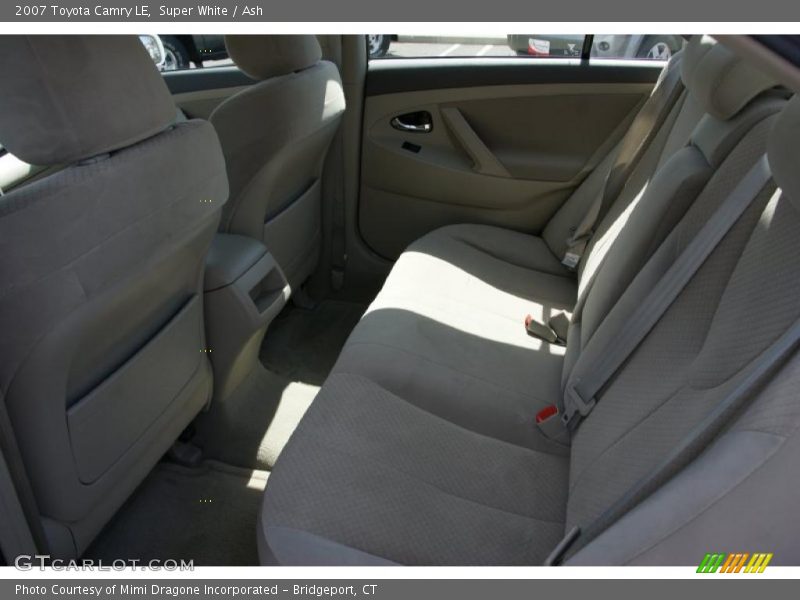 Super White / Ash 2007 Toyota Camry LE