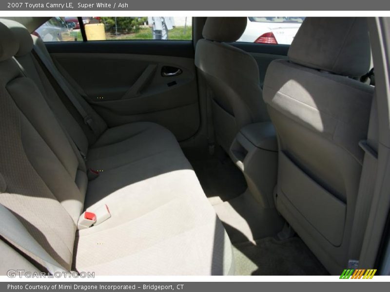 Super White / Ash 2007 Toyota Camry LE