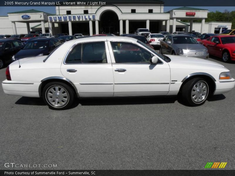 Vibrant White / Light Flint 2005 Mercury Grand Marquis LS